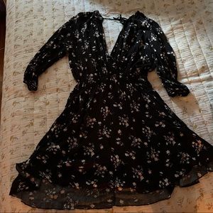 Rue 21 Floral Long Sleeve Dress